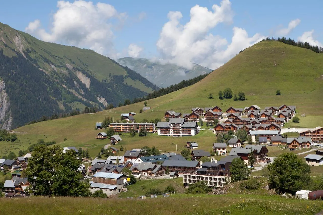 *** Aparthotel Residence Le Hameau Des Aiguilles By Popinns Albiez-le-Vieux France